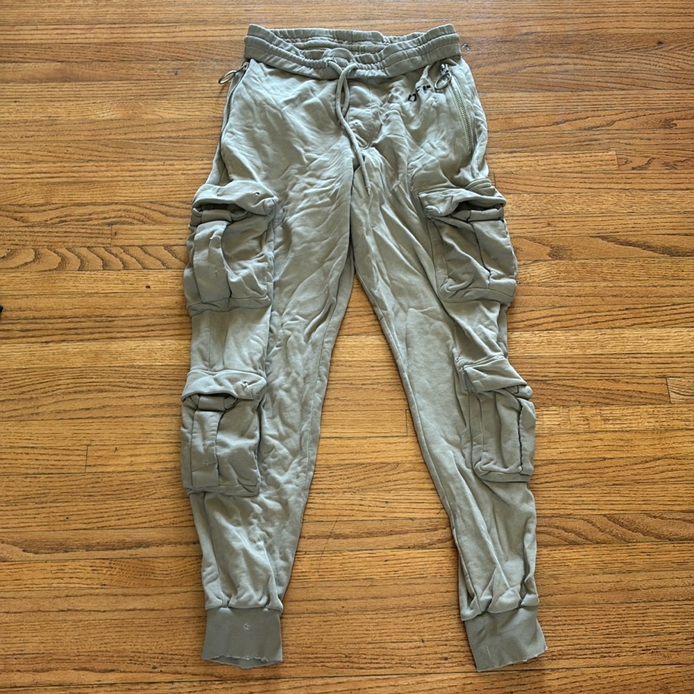 Off White Sweat pants